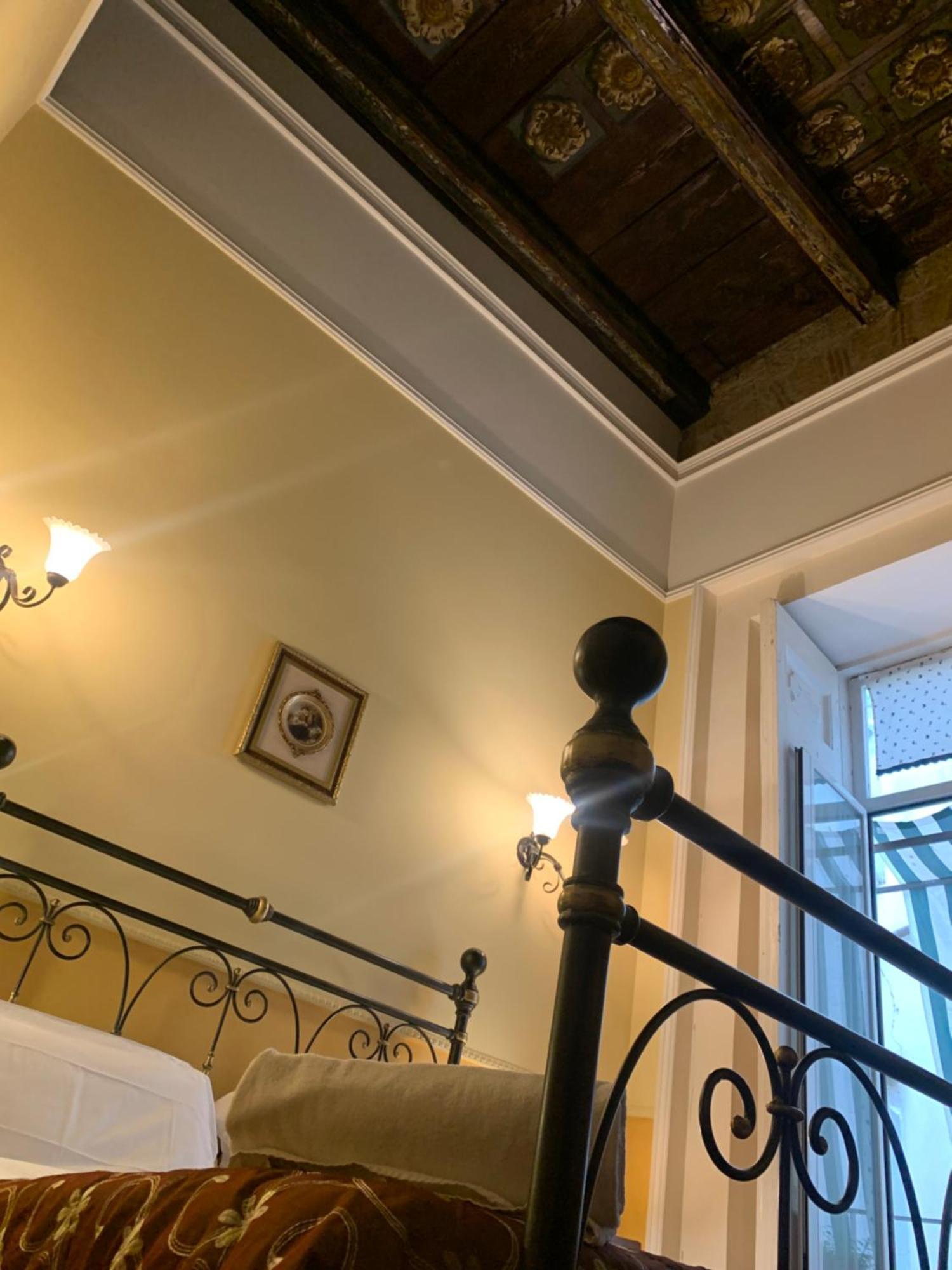 Hotel Pignatelli Napoli Bagian luar foto