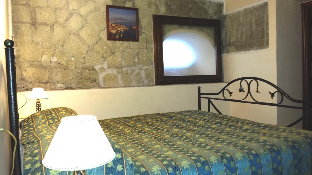 Hotel Pignatelli Napoli Ruang foto